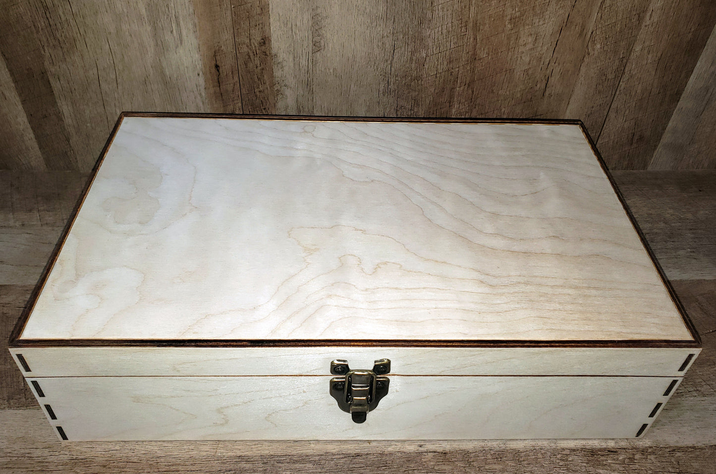 Ultimate Commander Six Deck Box - Au Naturale!